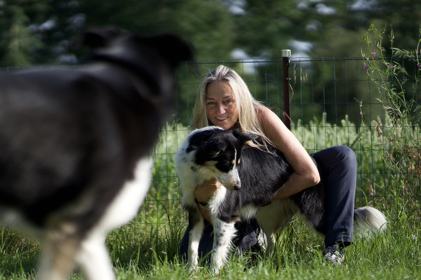 Ellen Hermes mit ihren Hunden